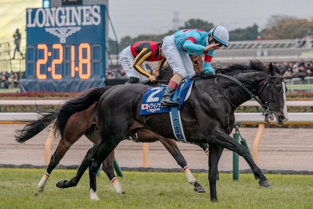 歴代最強馬:イクイノックス