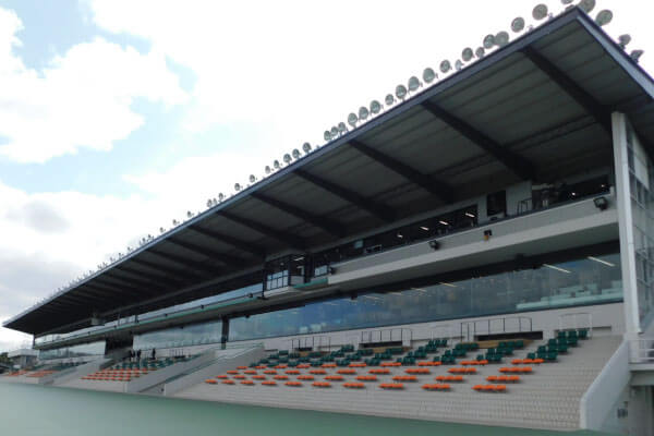 園田競馬場の特徴